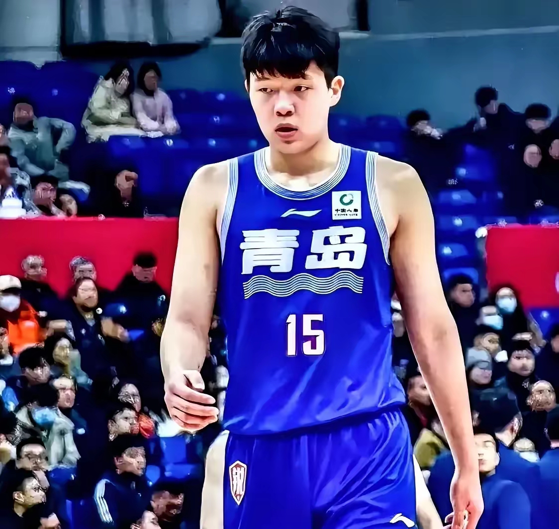 中国男篮将去西班牙拉练杨瀚森打夏联曾凡博康复的简单介绍